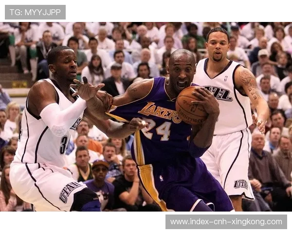 爵士队不断突破自我，向季后赛发起冲击，爵士队集锦